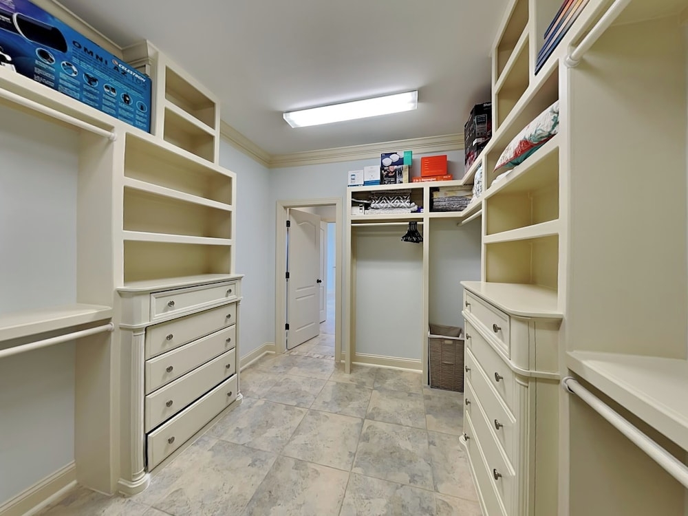 숙박 시설 내 편의 시설/서비스