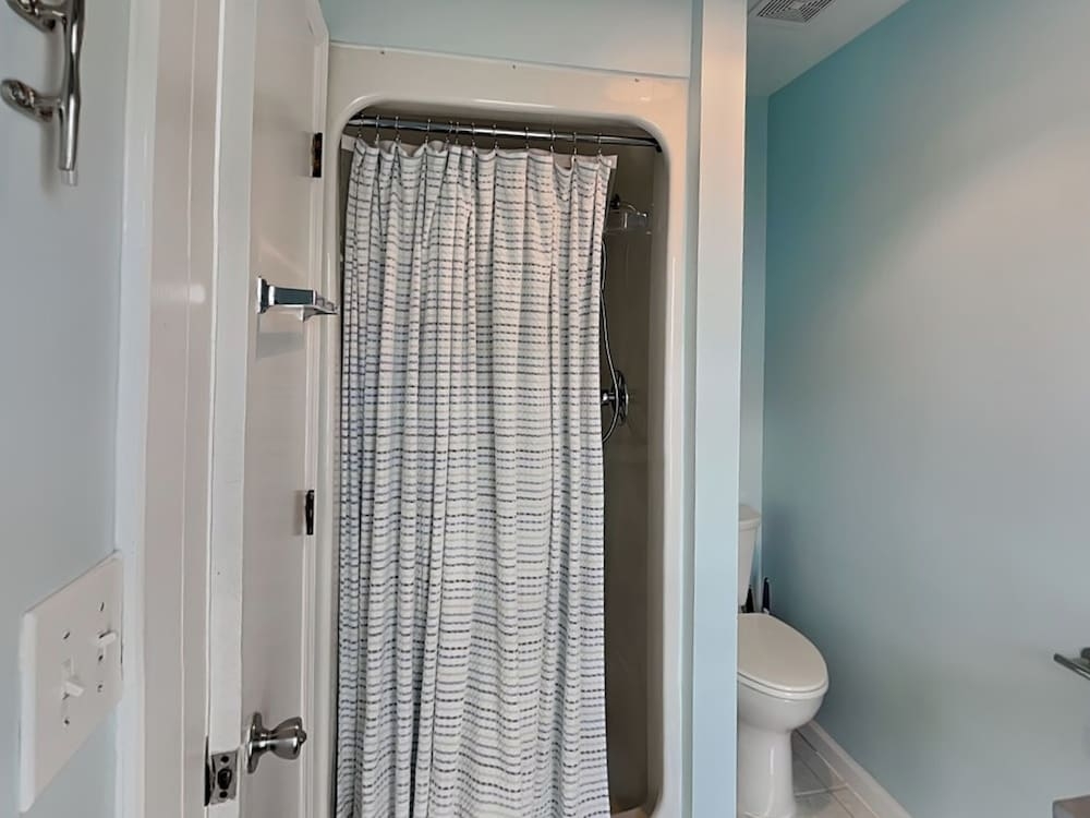 숙박 시설 내 편의 시설/서비스