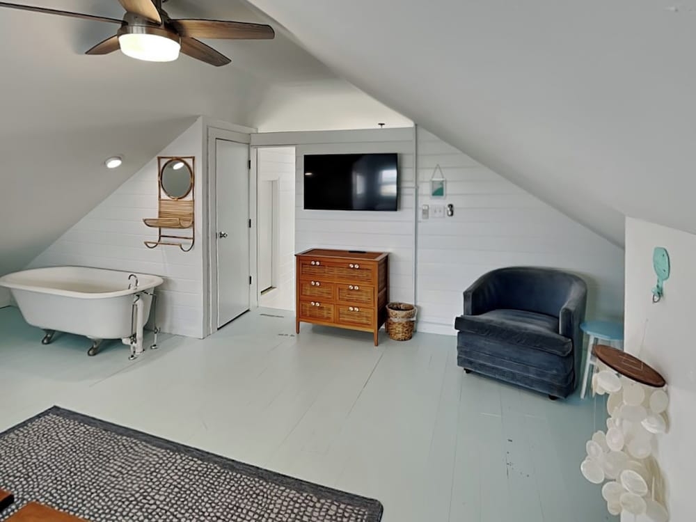 숙박 시설 내 편의 시설/서비스