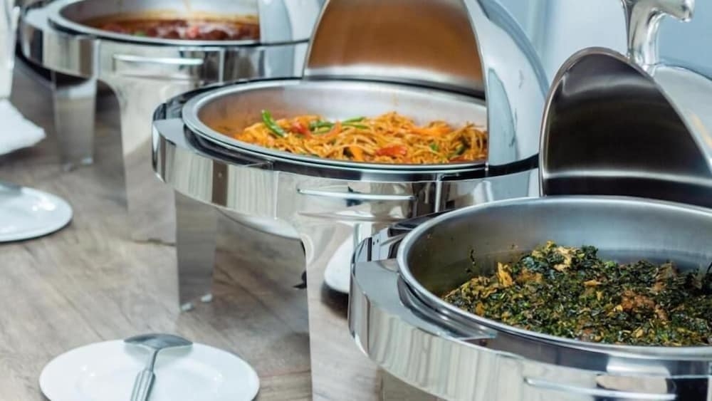 뷔페 아침 식사