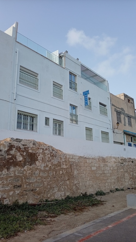 숙박 시설 정면