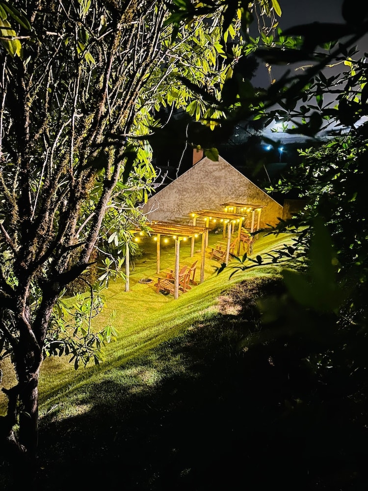 숙박 시설 정면