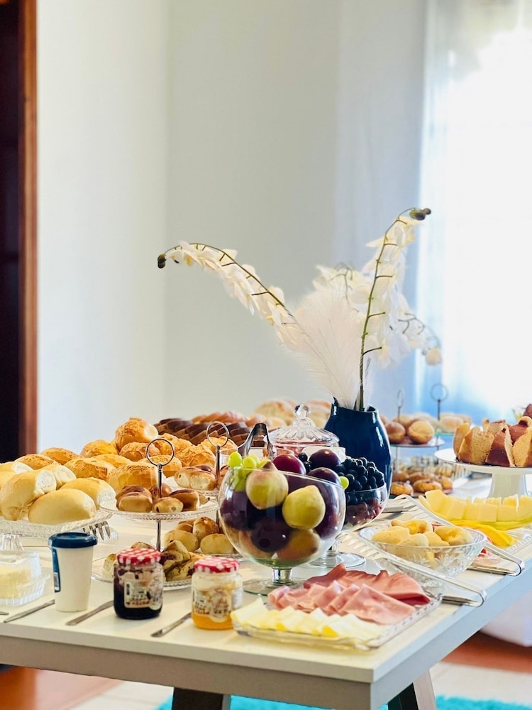 뷔페 아침 식사