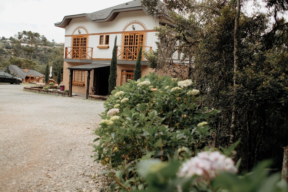 숙박 시설 구내