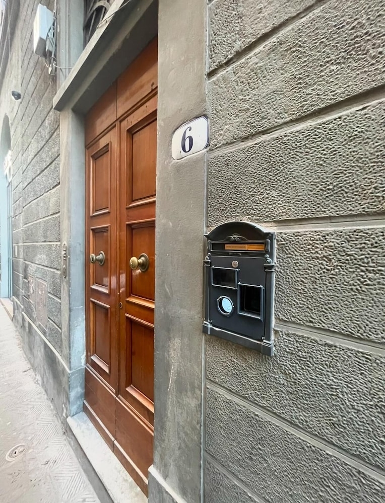 숙박 시설 정면