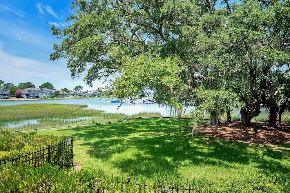 숙박 시설 구내