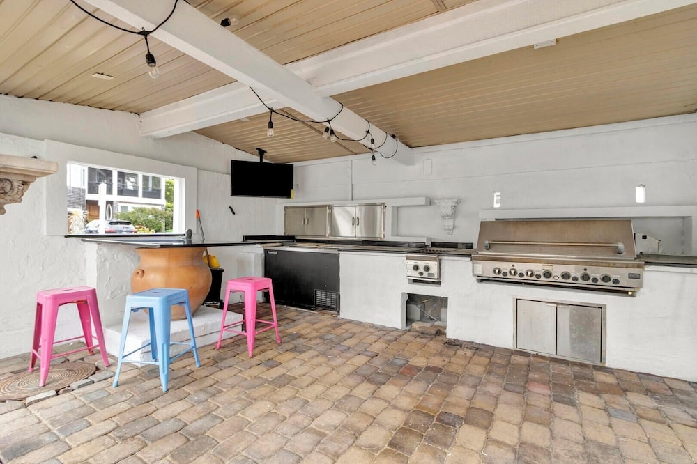 숙박 시설 구내