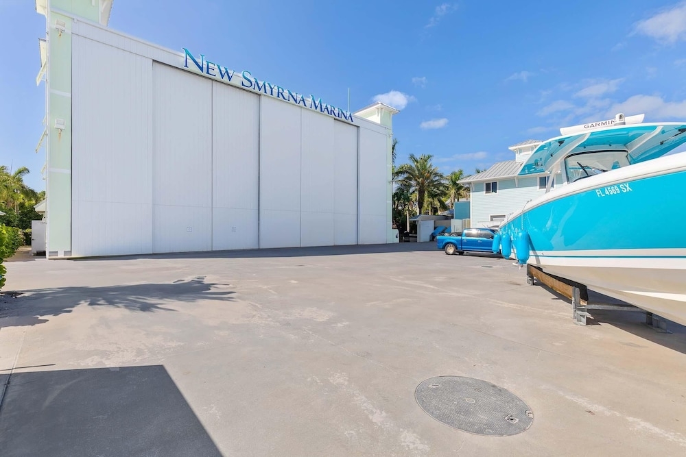 숙박 시설 구내