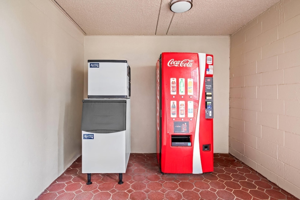 숙박 시설 내 편의 시설/서비스