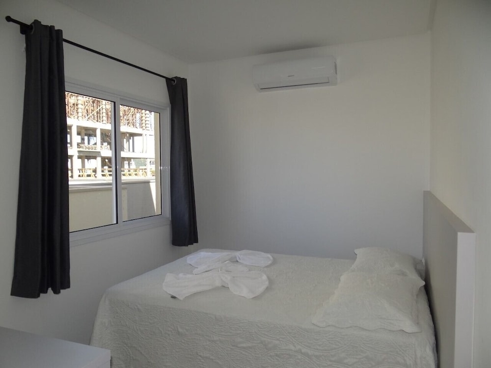 객실 내 식사 공간