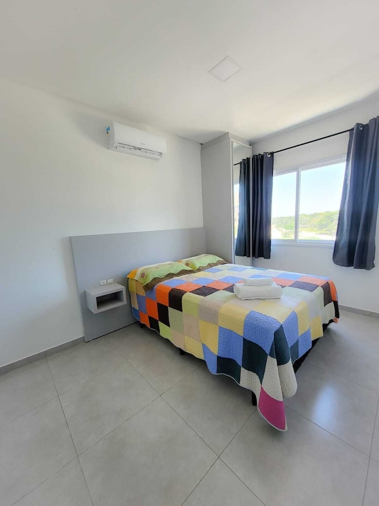 객실 내 식사 공간