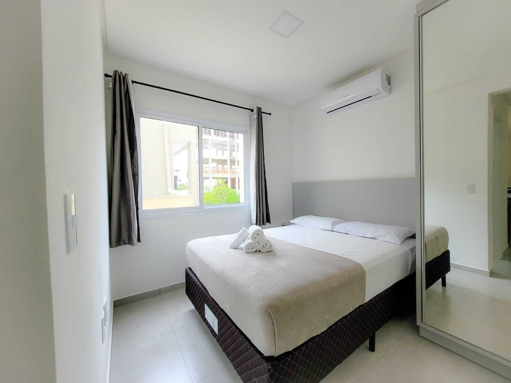 객실 내 식사 공간