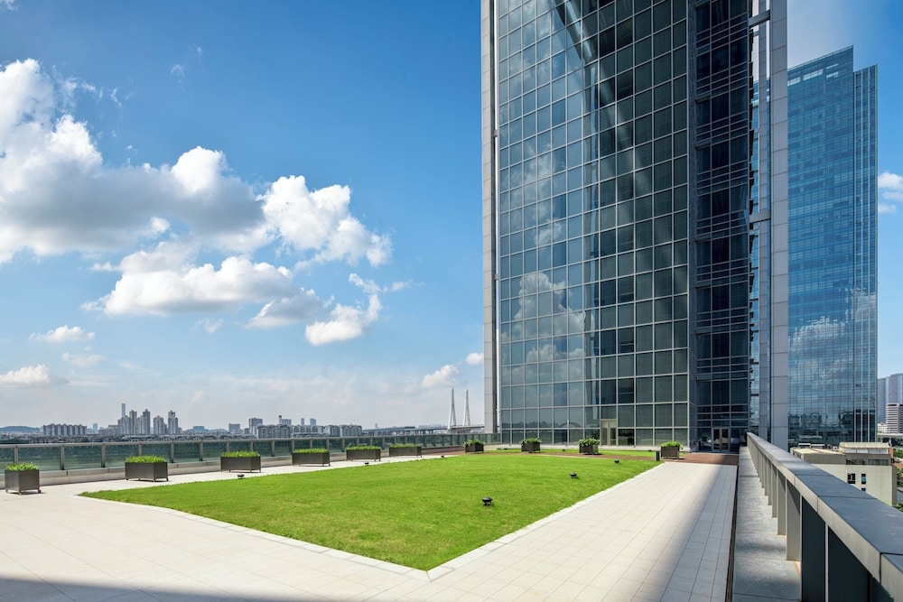 숙박 시설 내 편의 시설/서비스