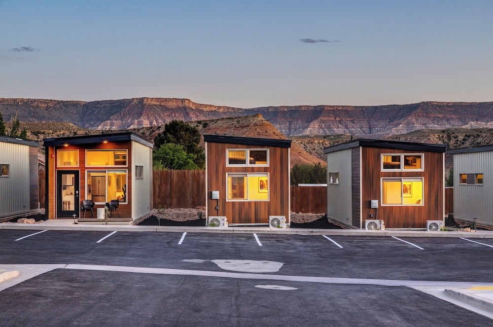 숙박 시설 정면