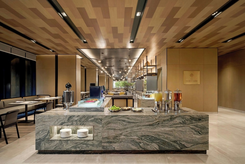 뷔페 아침 식사