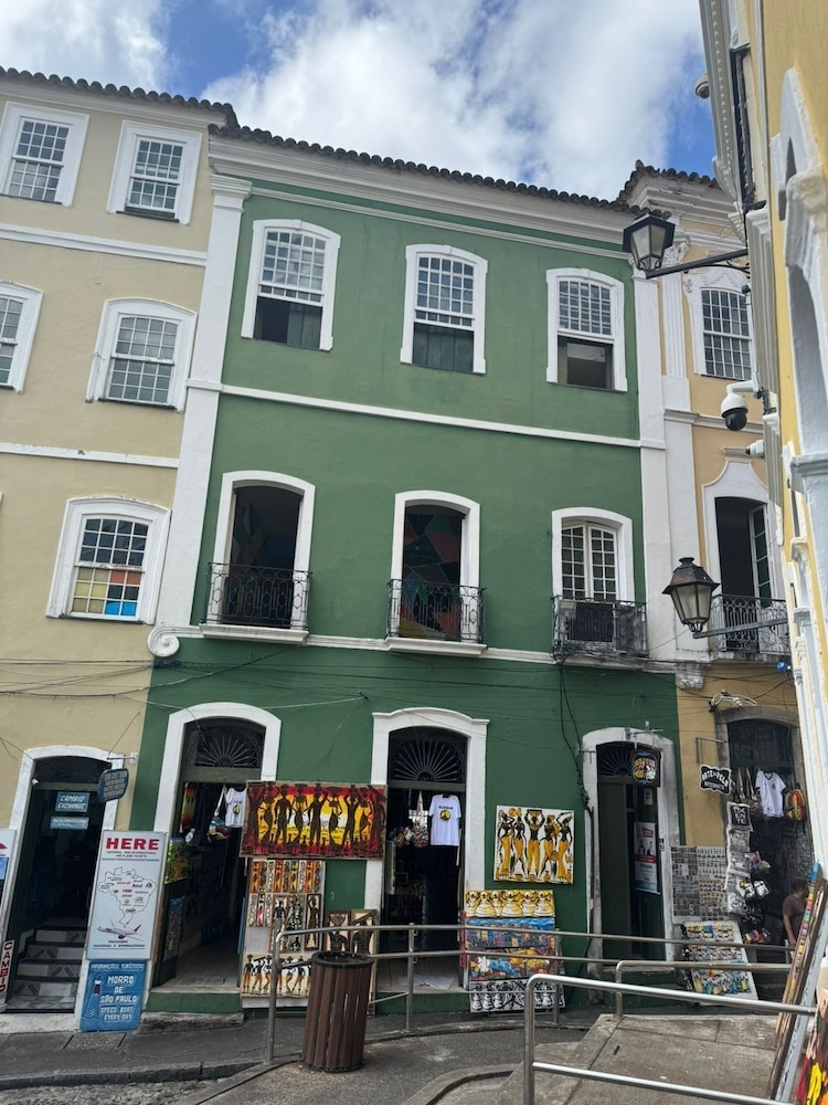 숙박 시설 정면