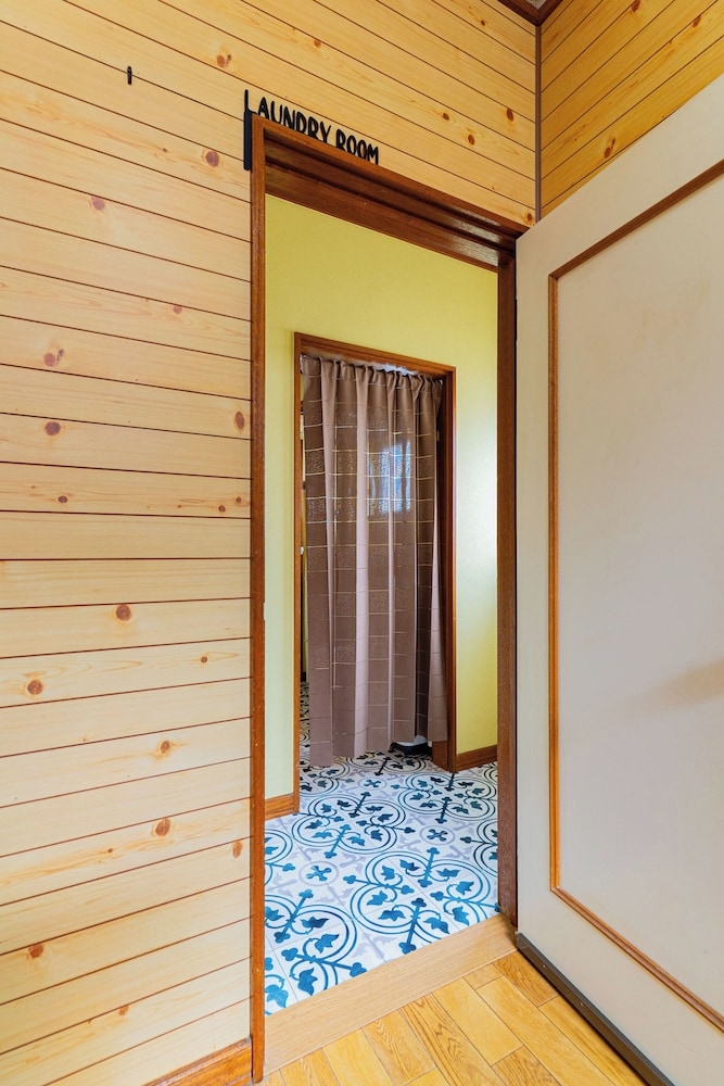 숙박 시설 정면