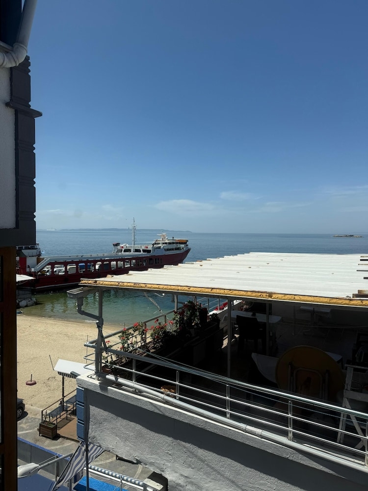 숙박 시설 정면