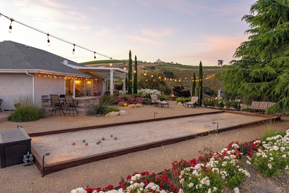 숙박 시설 구내