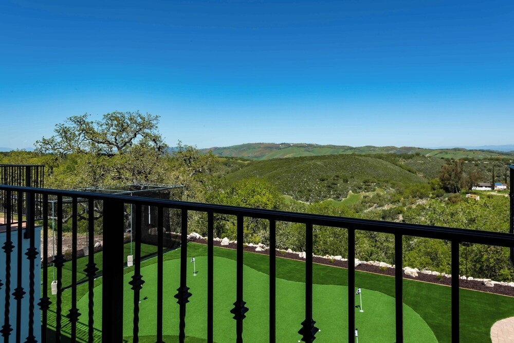 숙박 시설 구내