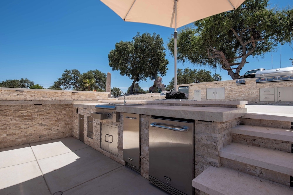 숙박 시설 구내