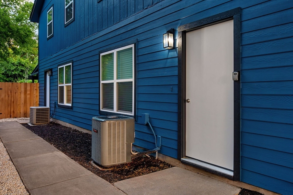 숙박 시설 정면