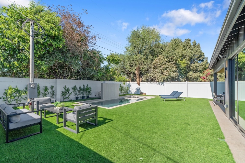 숙박 시설 구내