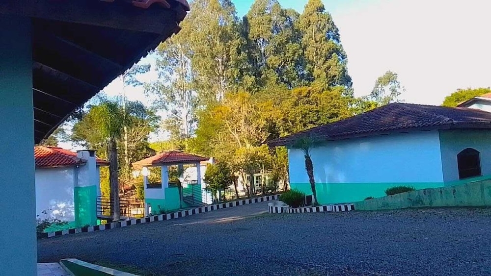 숙박 시설 구내