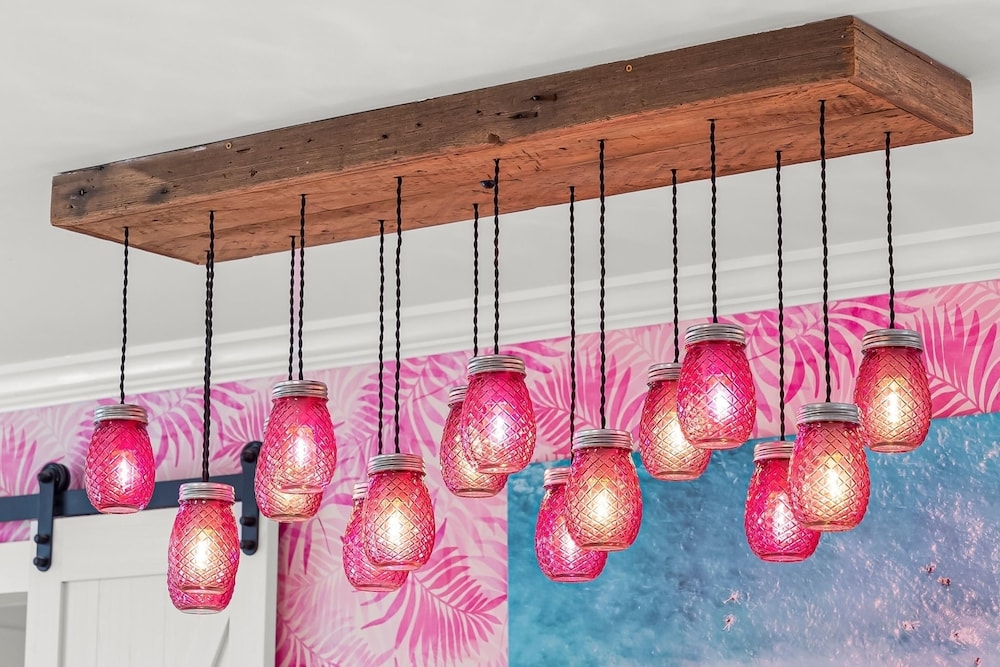 객실 내 식사 공간