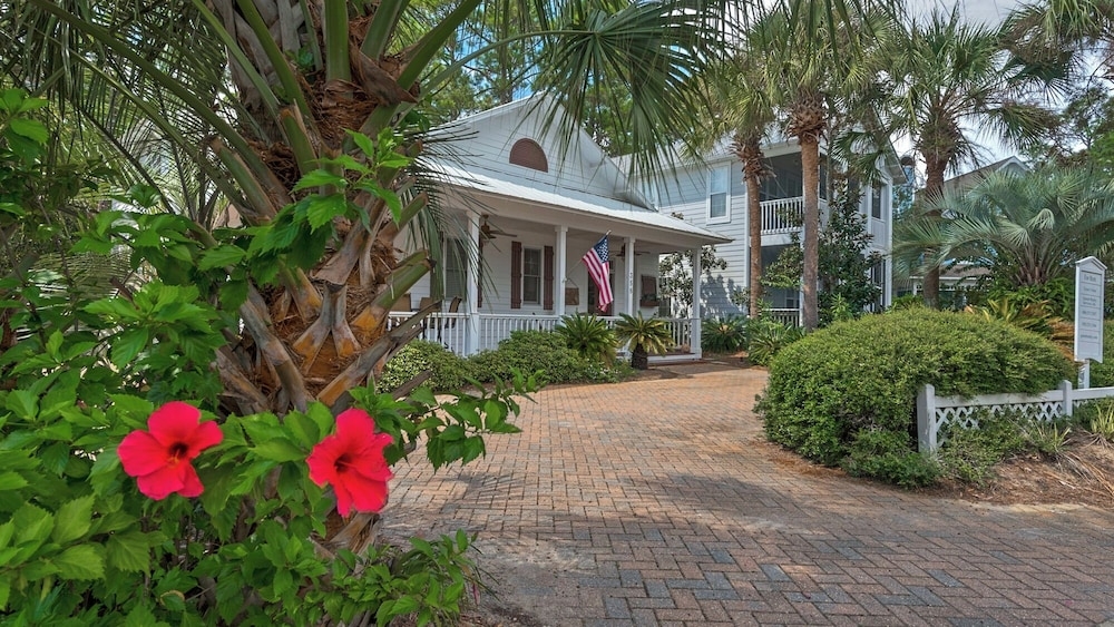 숙박 시설 정면