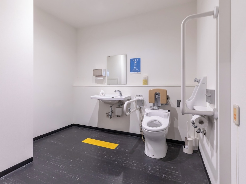 장애인 지원 욕실
