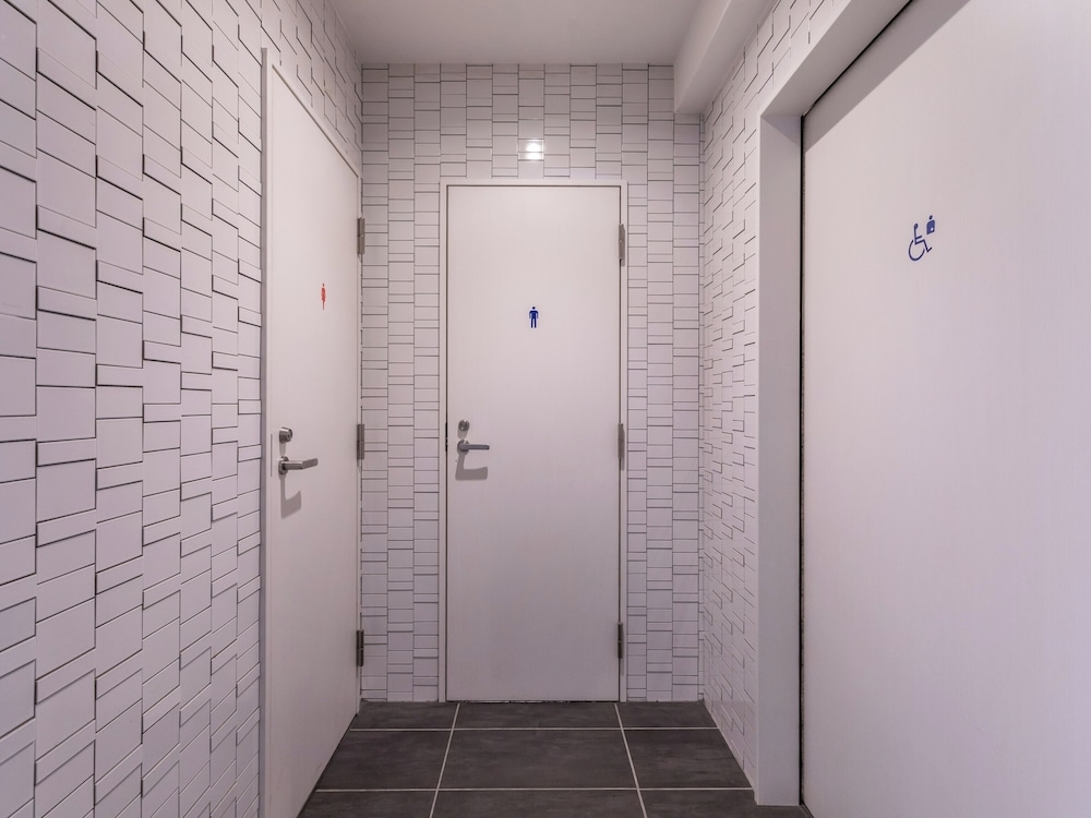 장애인 지원 욕실