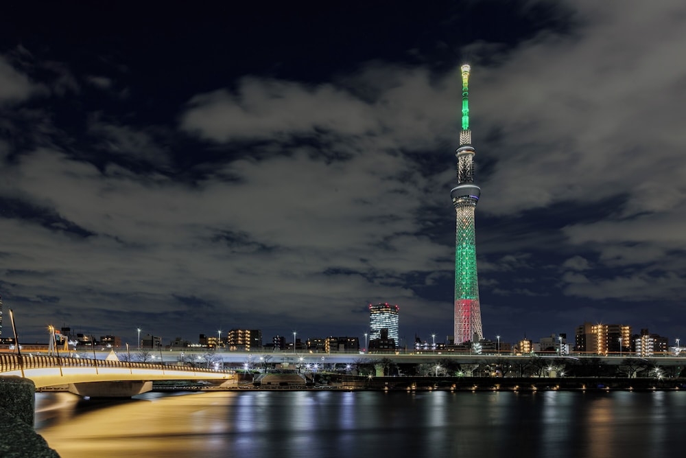 숙박 시설에서 보는 시내 전망