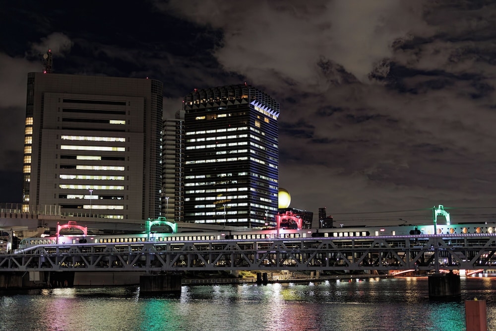 숙박 시설에서 보는 시내 전망