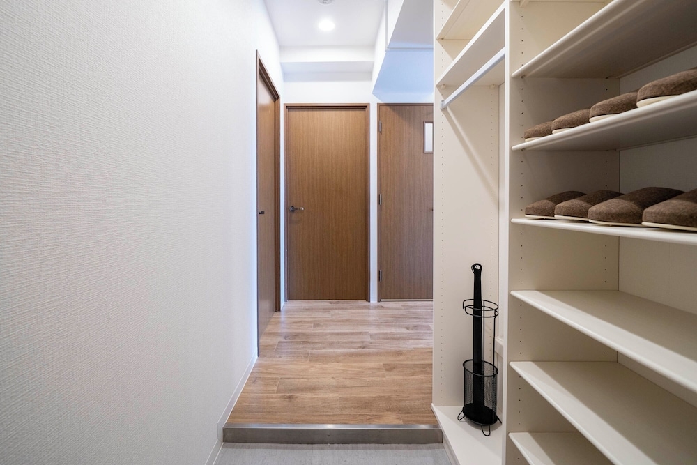 숙박 시설 입구