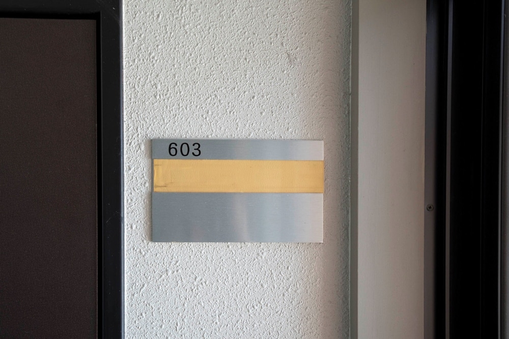 숙박 시설 입구