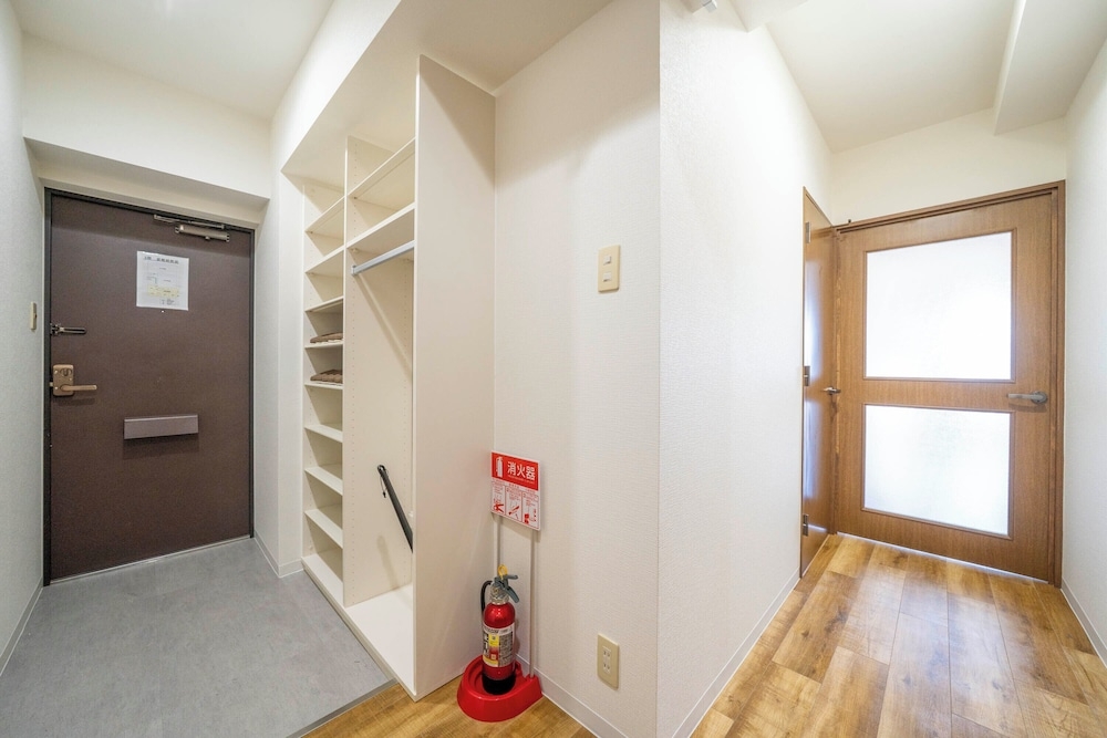 숙박 시설 입구