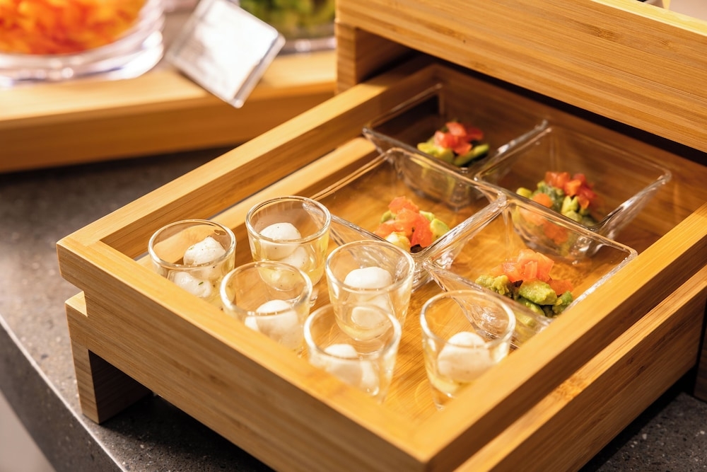 뷔페 아침 식사