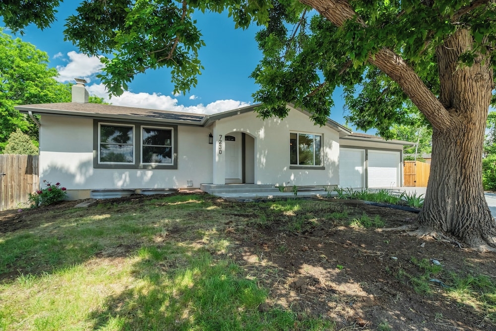 숙박 시설 정면