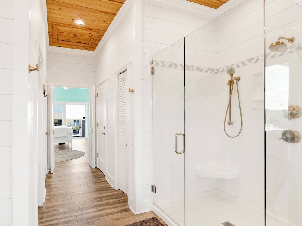 숙박 시설 내 편의 시설/서비스