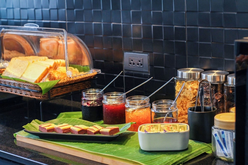 뷔페 아침 식사