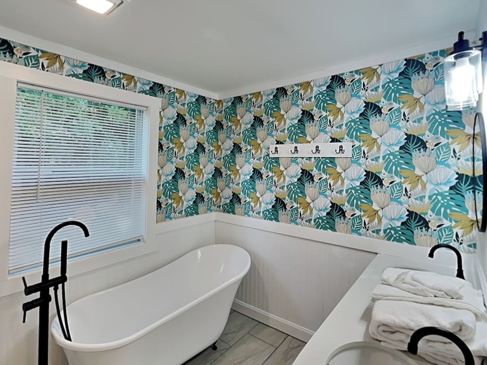 숙박 시설 내 편의 시설/서비스