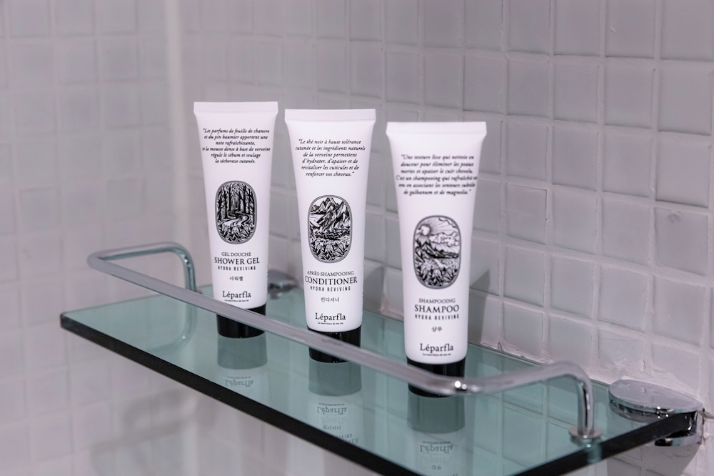 욕실 편의 시설