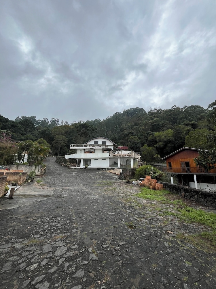 숙박 시설 정면