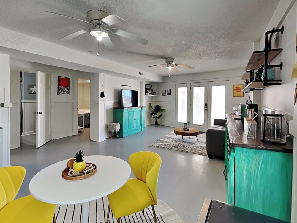 숙박 시설 내 편의 시설/서비스