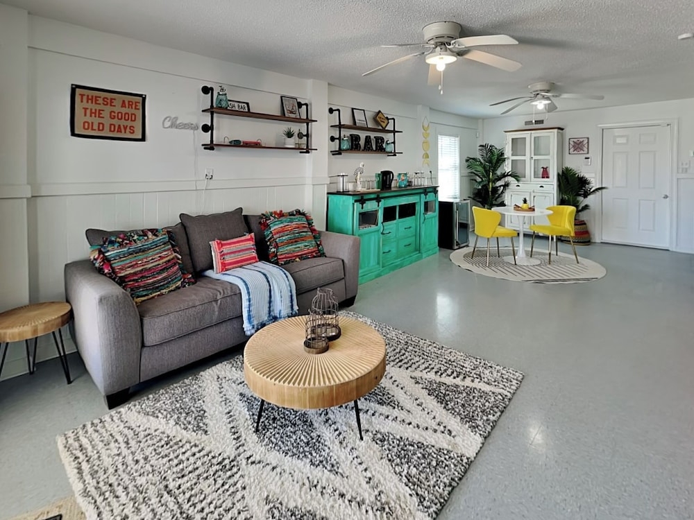 숙박 시설 내 편의 시설/서비스