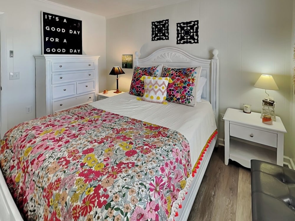 숙박 시설 내 편의 시설/서비스