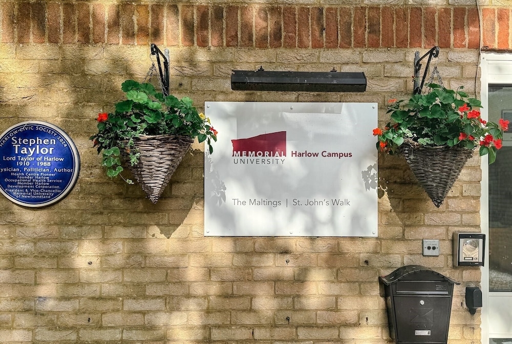 숙박 시설 정면