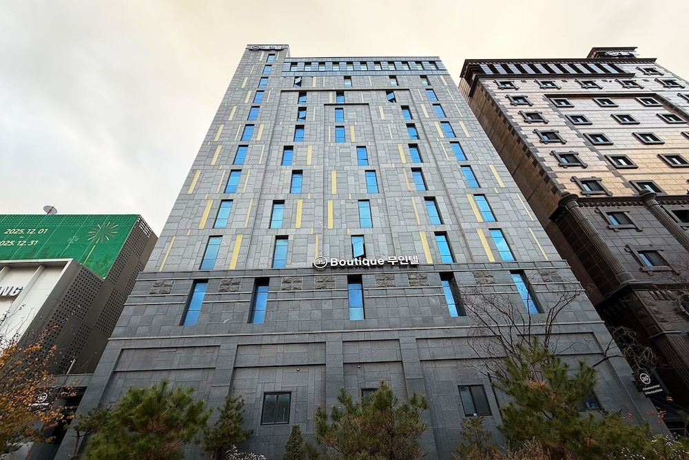 숙박 시설 정면