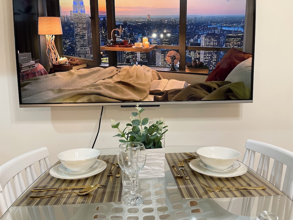 객실 내 식사 공간